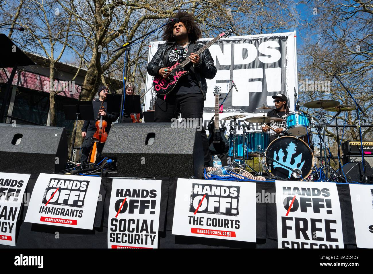 Seattle, USA. 5th Apr 2025. Thousands flood the Seattle Center for the ...