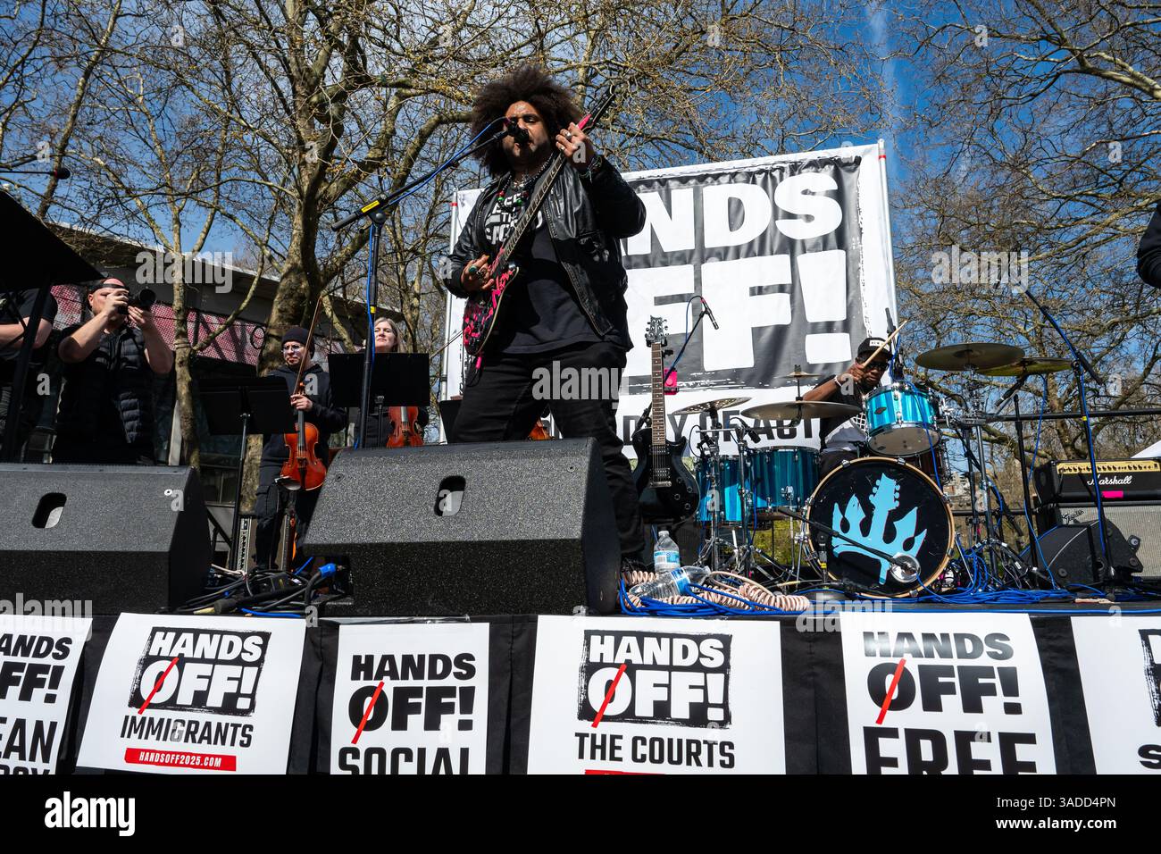 Seattle, USA. 5th Apr 2025. Thousands flood the Seattle Center for the ...