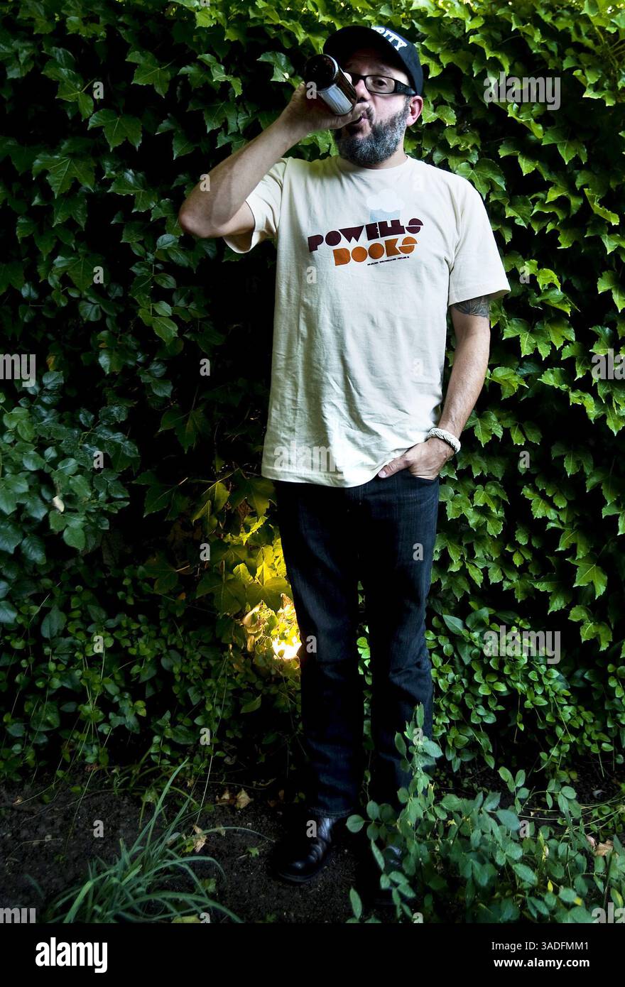 Sep 28, 2009 - Salt Lake City, UT, USA - Actor/comedian DAVID CROSS poses for a portrait at The King's English bookstore. Cross was promoting his new book ''I Drink for a Reason (Credit Image: Chris Detrick/ZUMAPRESS.com) Stock Photo