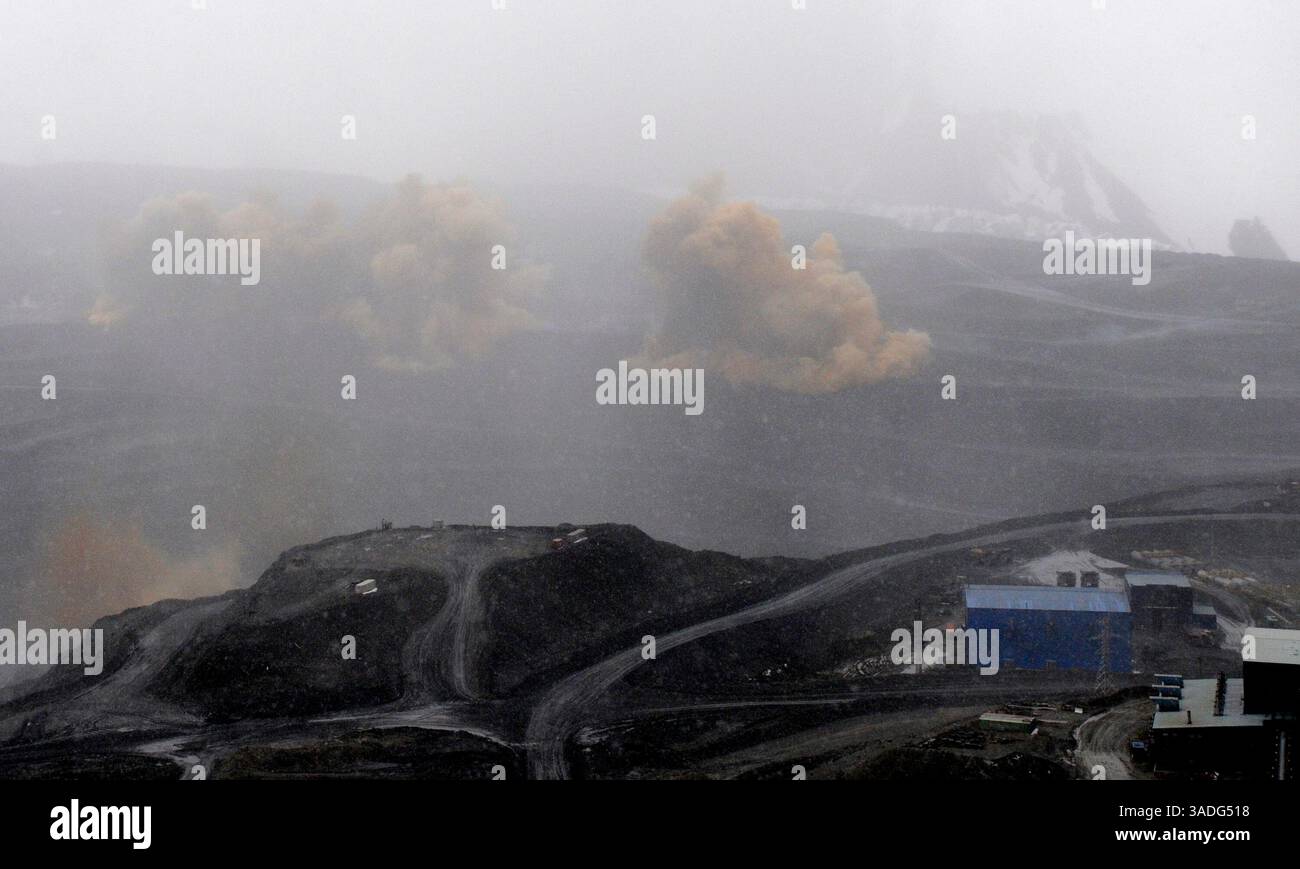 May 25, 2008 - Kumtor, Krygyzstan, Central Asia - Kumtor gold mine in ...
