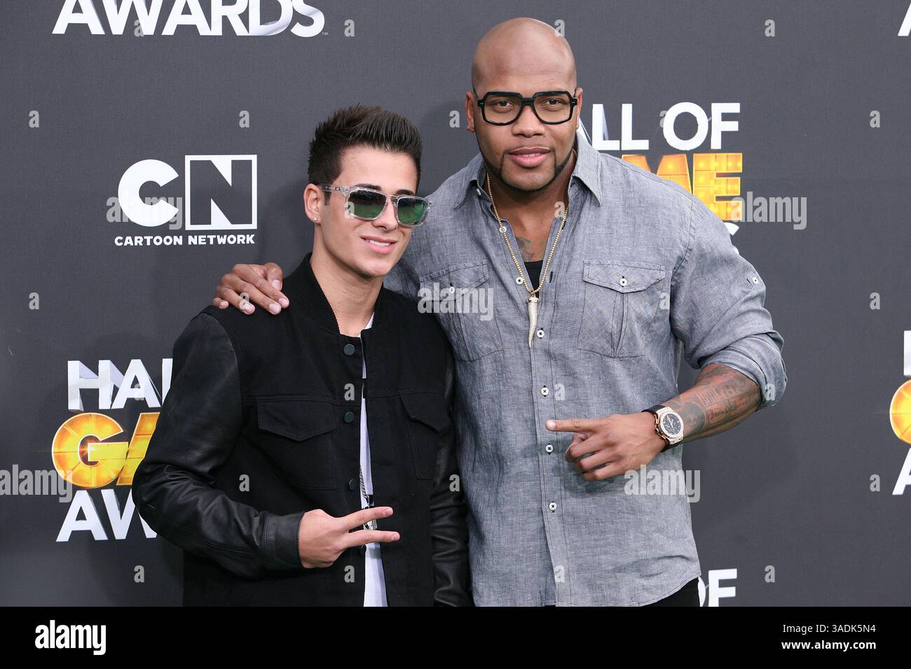 Feb. 18, 2012 - Santa Monica, California, U.S - Flo Rida arrives to the ...