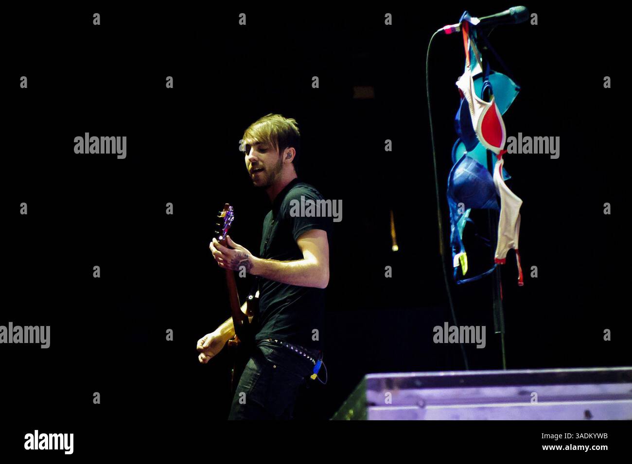 Alexander gaskarth hi-res stock photography and images - Alamy