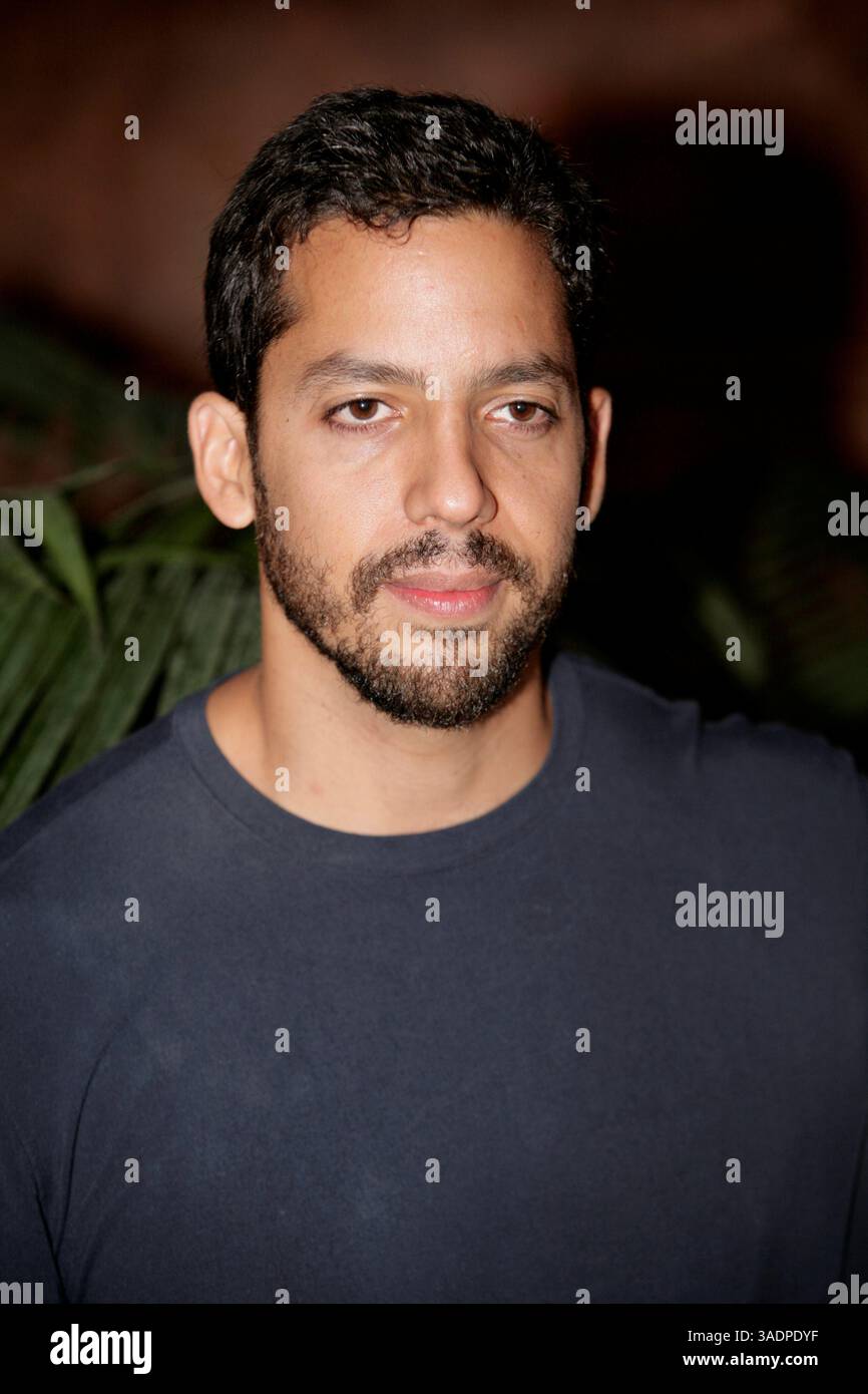 New York USA September 18 2008 Magician David Blaine The Upside new-york-usa-september-18-2008-magician-david-blaine-the-upside