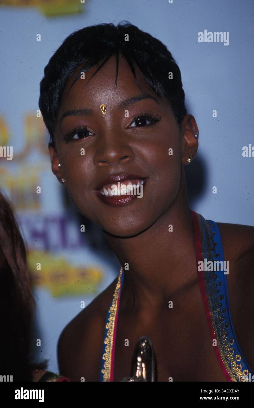 Destiny's child 1998 hi-res stock photography and images - Alamy