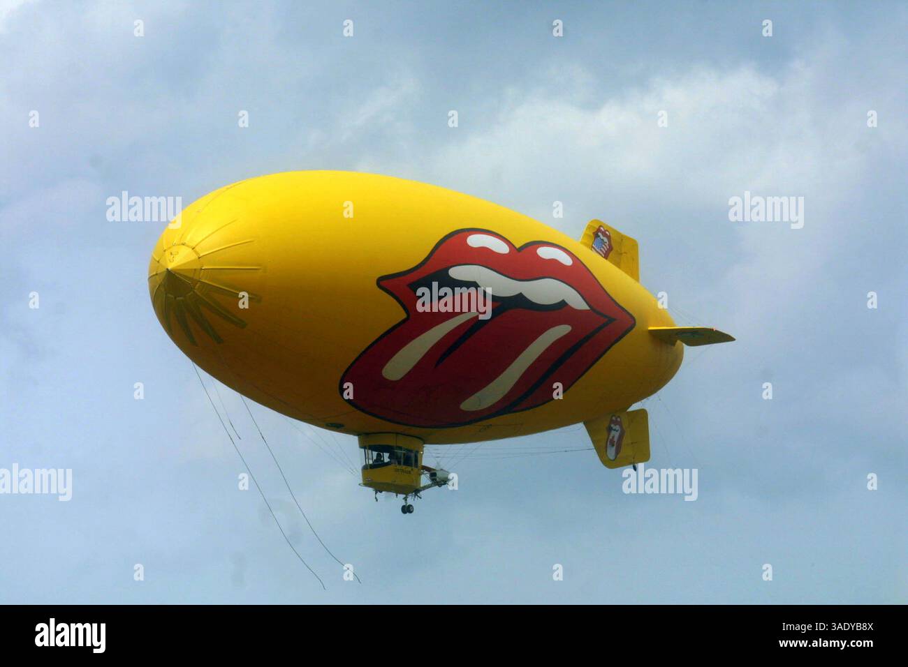 Blimp rock hi-res stock photography and images - Alamy