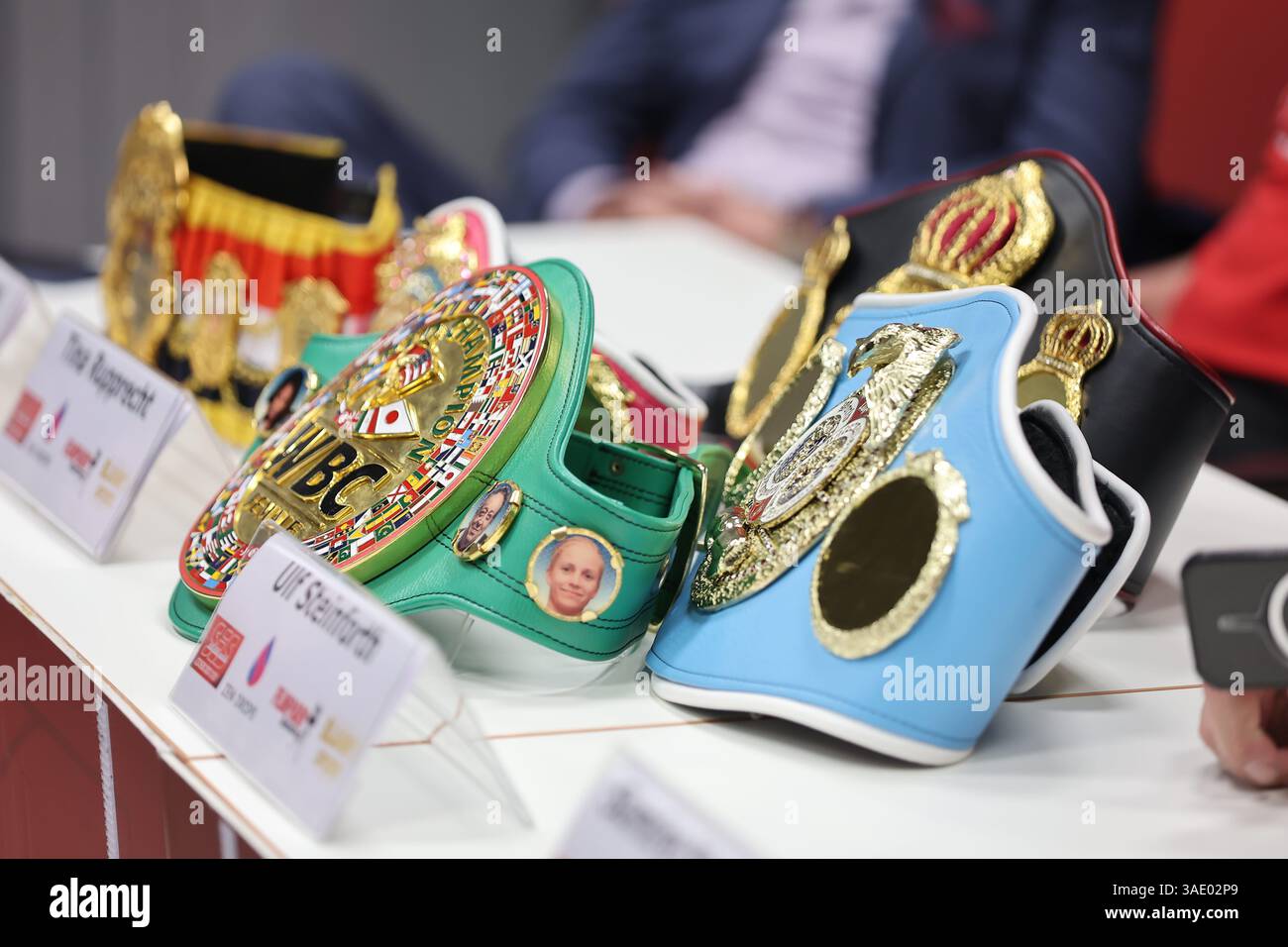Boxing belts wbc wba wbo ibf hi-res stock photography and images - Alamy