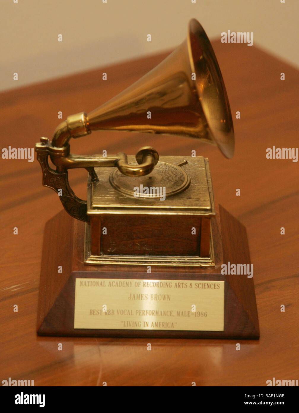 James brown 1986 hi-res stock photography and images - Alamy