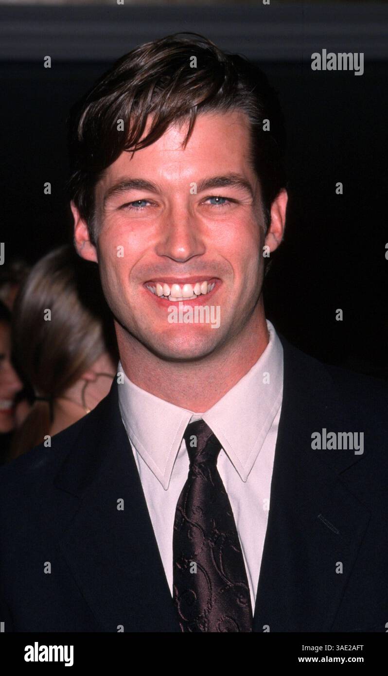 Zen gesner hi-res stock photography and images - Alamy, image size:798x1390