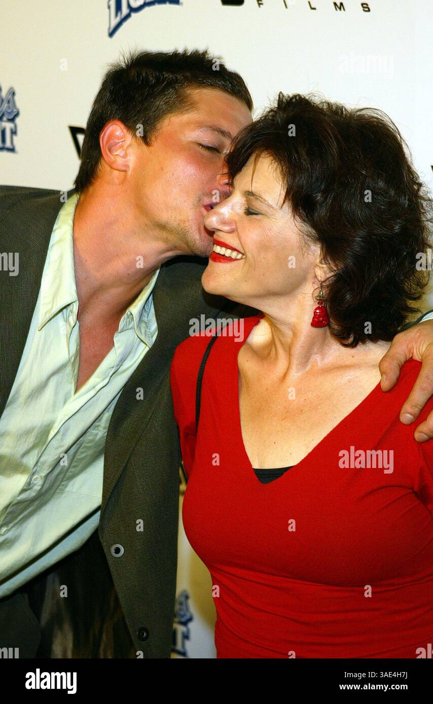 Simon rex premiere of scary movie 3 hi-res stock photography and images ...