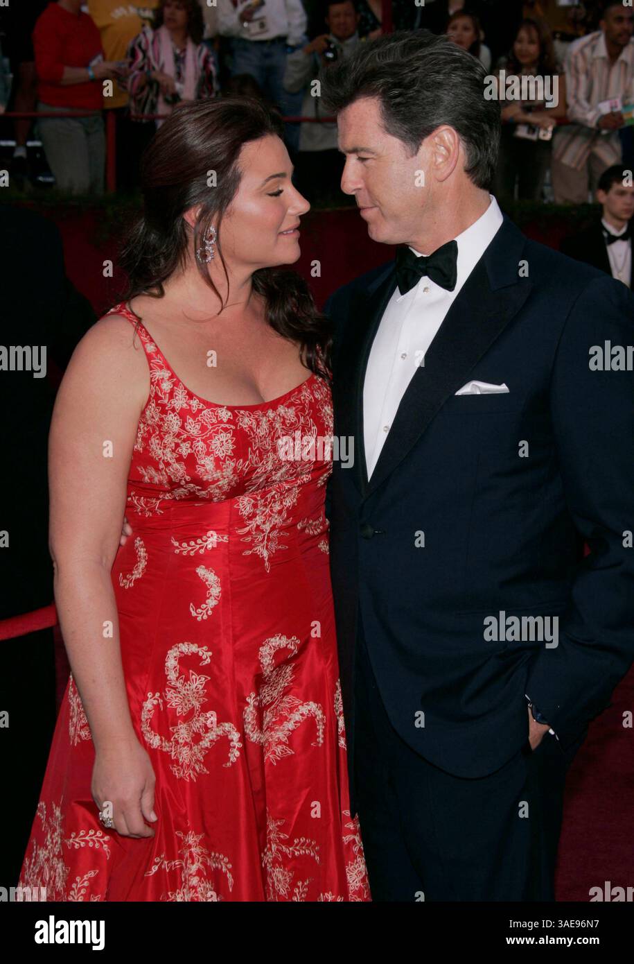 Feb 27, 2005; Hollywood, CA, USA; OSCARS 2005 PIERCE BROSNAN and wife