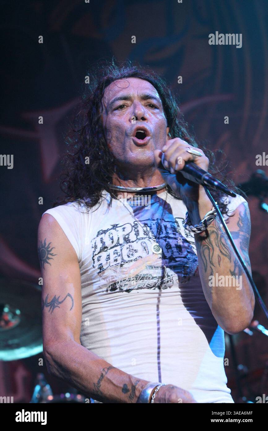Stephen pearcy of ratt hi-res stock photography and images - Alamy
