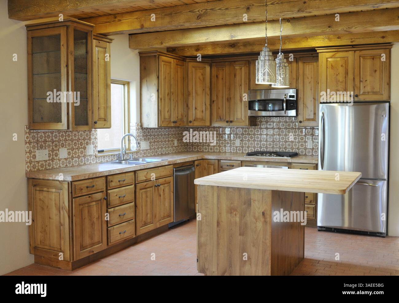Alder cabinets hi-res stock photography and images - Alamy, image size:1300x989