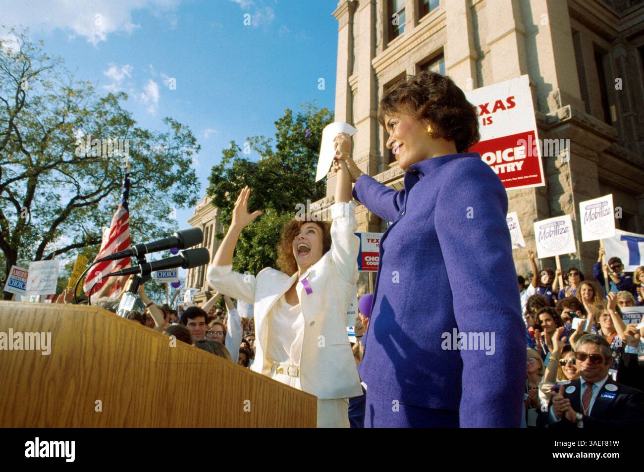 Nov 02, 1989; Austin, Texas, USA; Actor ANN ARCHER & FAYE WATTLETON (Plan Parenthood President) for a Pro-Choice demonstration. .  (Credit Image: Peter Silva/ZUMAPRESS.com) Stock Photo
