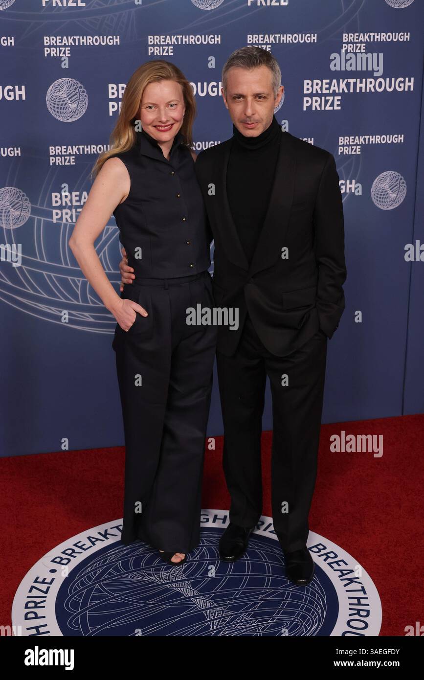 Emma Wall, Jeremy Strong attend the 11th Breakthrough Prize Ceremony at ...