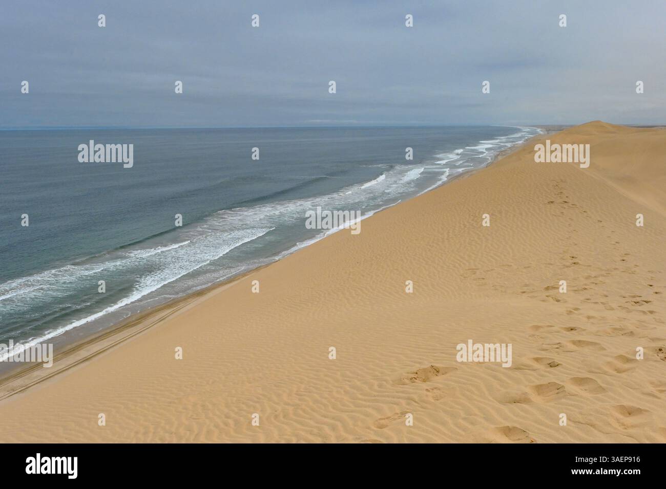 A breathtaking view of the desert-ocean ecosystem at Sandwich Harbour ...