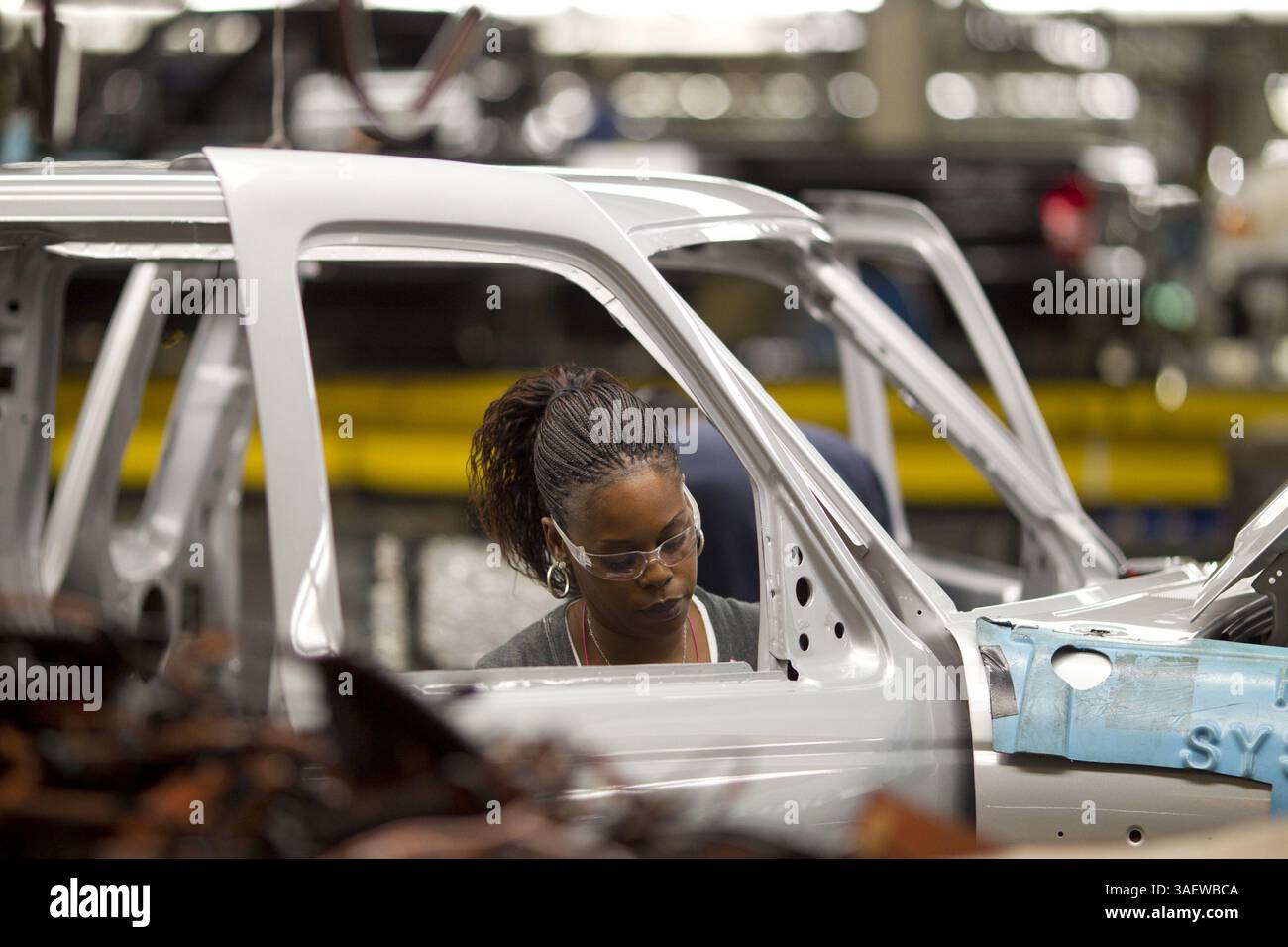 Ford model t assembly line hi-res stock photography and images - Alamy