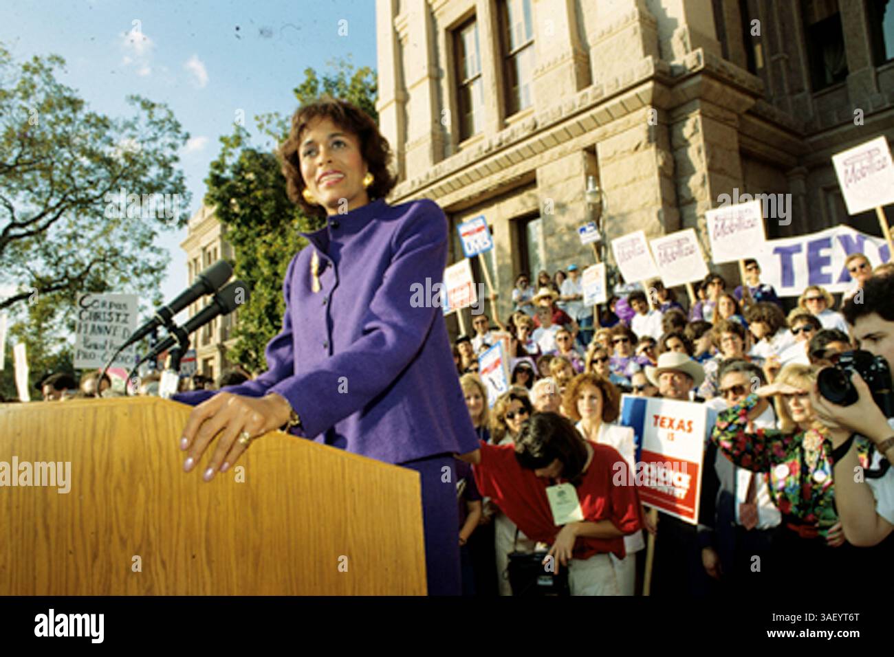 Nov 10, 1989; Austin, TX, USA; Planned parenthood president FAYE WATTLETON at the Pro-Choice Demo in Austin. Stock Photo