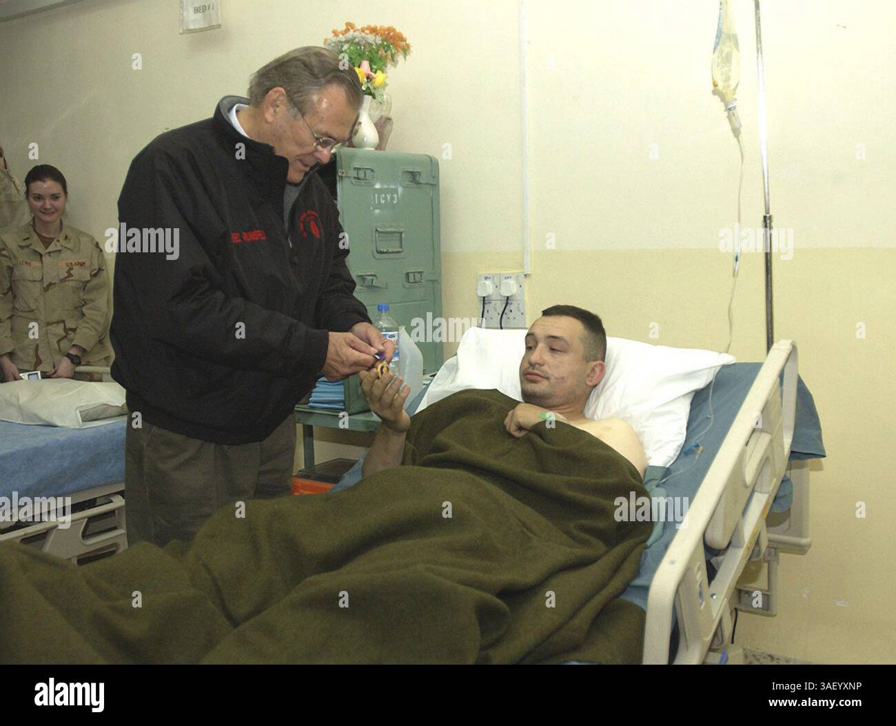 Dec 24, 2004; Tikrit, IRAQ; Secretary of Defense DONALD H. RUMSFELD ...