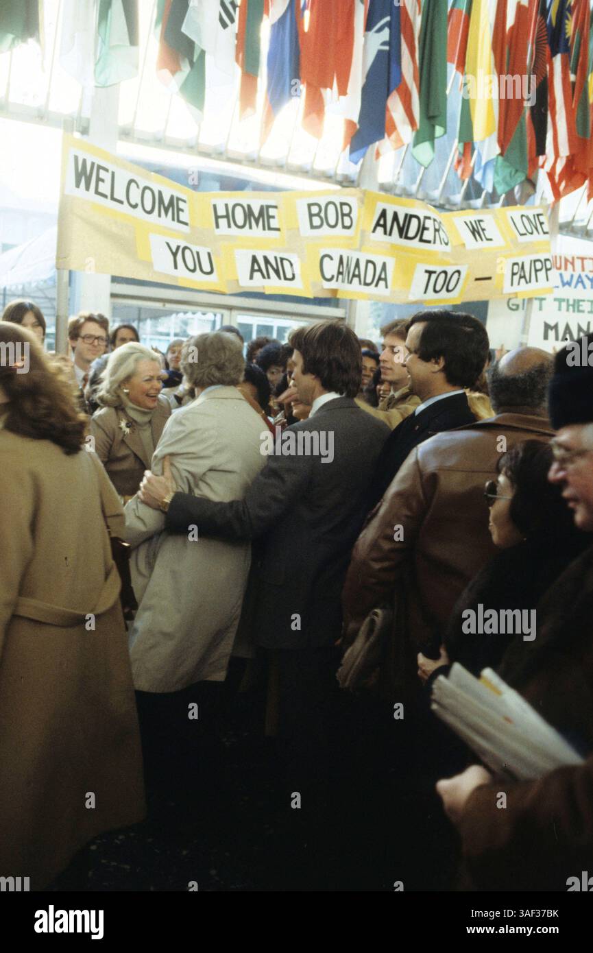 Jan 22, 1981; Washington, DC, USA; A hero's welcome at the airport in ...