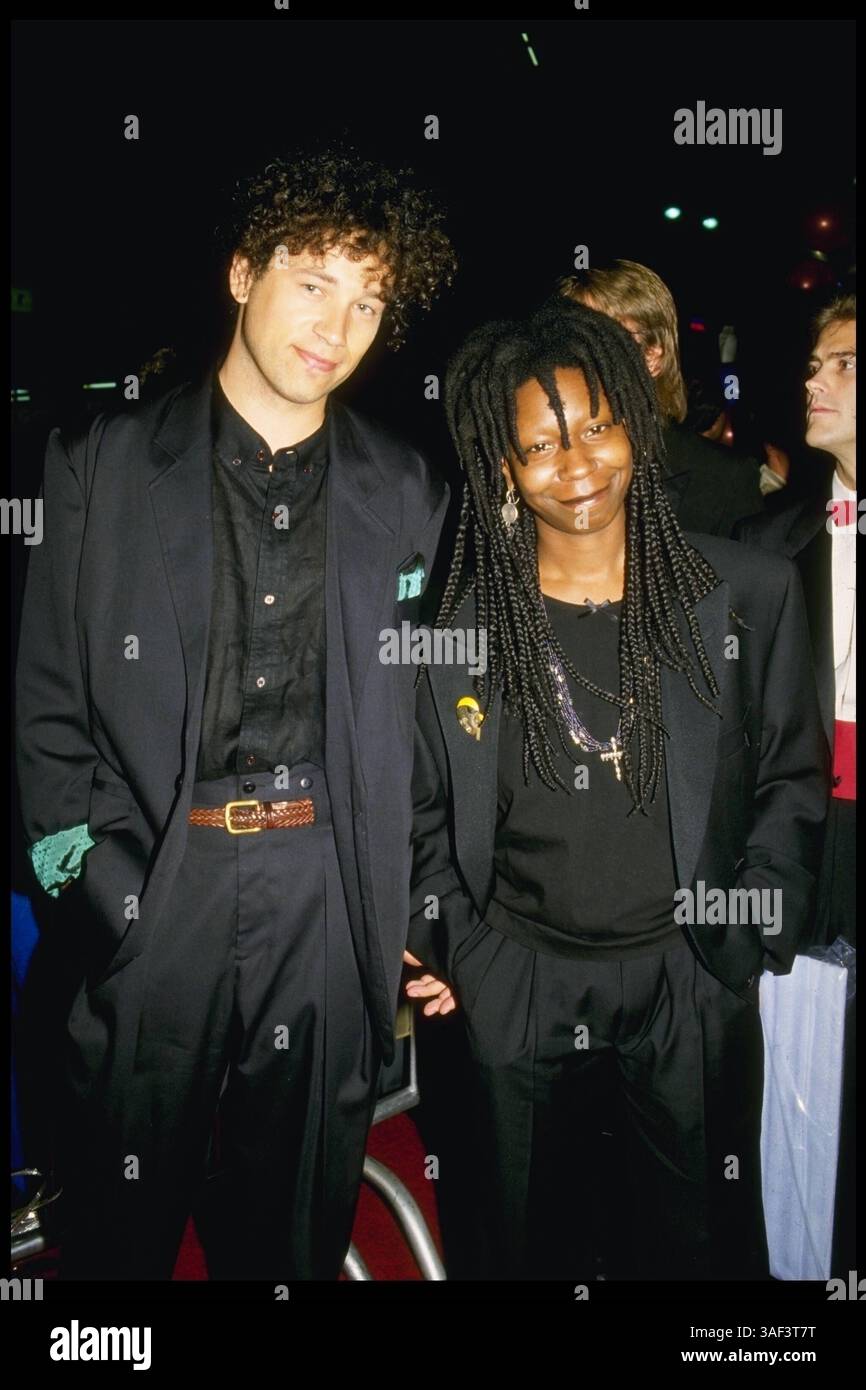 Whoopi Goldberg and husband David Claessen 1987 Credit: Ralph ..., حجم الصورة 866x1390
