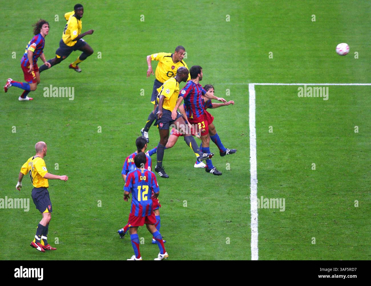 Sol campbell 2006 hi-res stock photography and images - Alamy