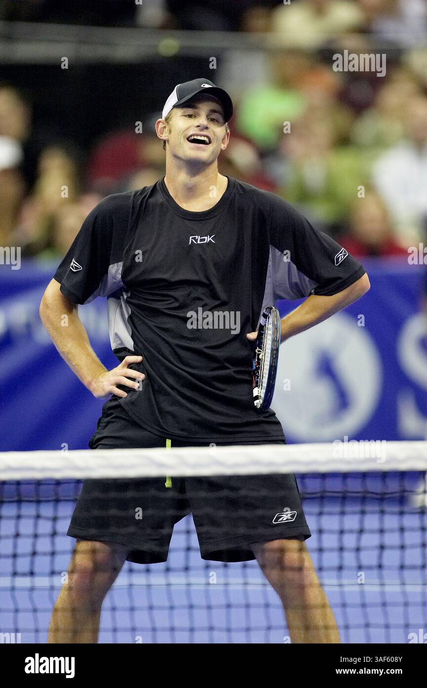 Andy roddick 2005 exhibition hi-res stock photography and images - Alamy