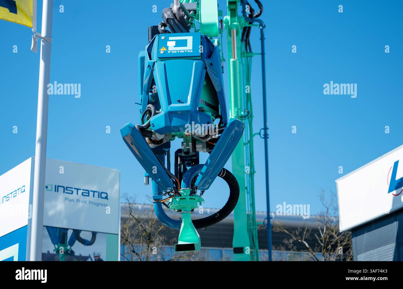 Munich, Germany. 07th Apr, 2025. A concrete pressure pump from Instatiq ...