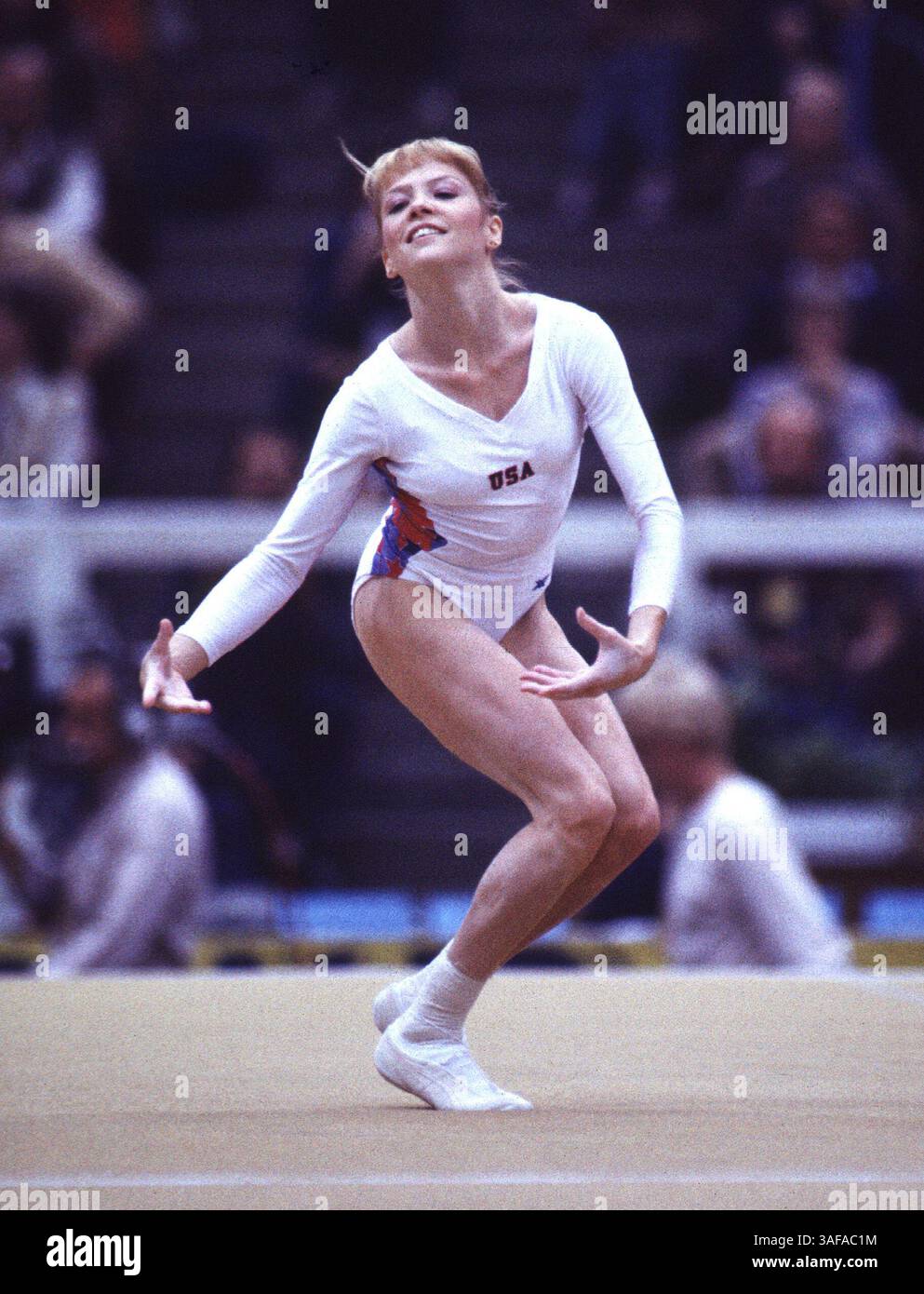 Yalangoch Julian McNamara fotosuratlari Yalangoch Julian McNamara fotosuratlari