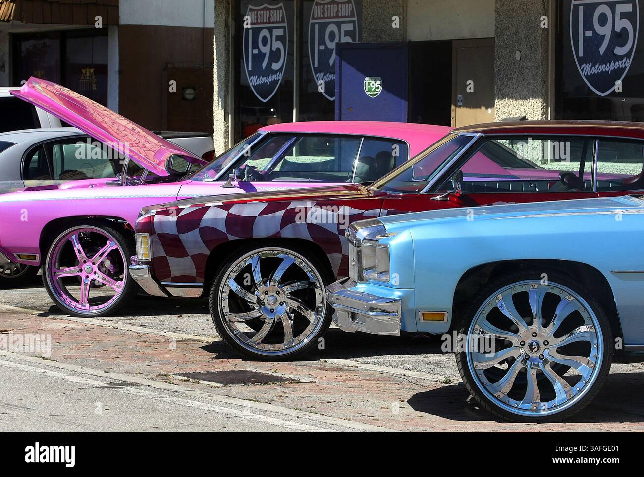 1971 chevy impala hi-res stock photography and images - Alamy, image size:1300x964