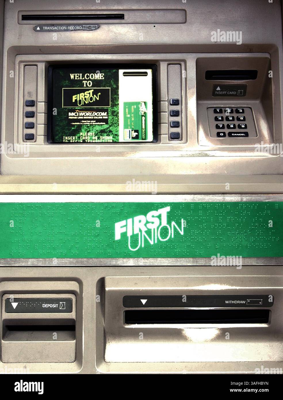 Atm 12 hi-res stock photography and images - Alamy