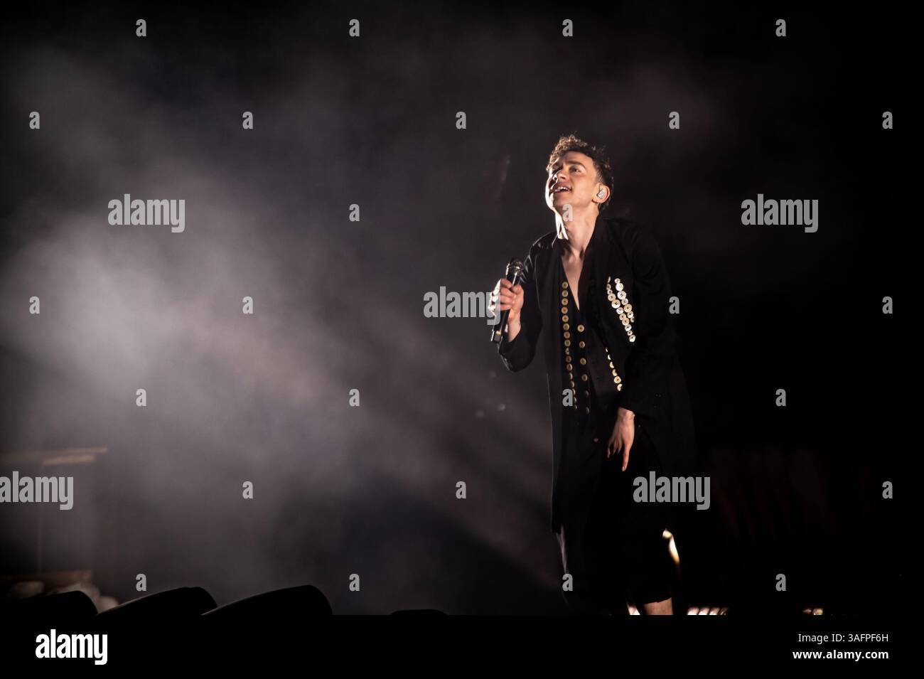 Oliver alexander thornton hi-res stock photography and images - Page 2 -  Alamy