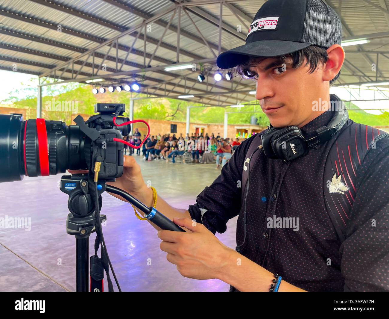 Heriberto Verduzco Canon R3, Canon R1, Canon R5, Marrk II, FX 30, Photography camera, video camera, camera lenses, Canon, Sony, Godox flash, Go Pro, production staff, tripod, monopod, Think Tank Photo, Manfrotto, Lowepro, 400 mm,. 500 mm long lens, Miami, Ronin, DJI, drone, mac book pro Hermosillo, Marlins FL USA...(Photo Luis Gutierrez/ Norte Photo)   Canon R3, Canon R1, Canon R5, Marrk II, FX 30, Camara de fotografia, camara de video, lentes de camara, Canon, Sony,  flash Godox , Go Pro, staff de producion, tripie, mono pie, Think Tank Photo, Manfrotto, Lowepro , 400 mm,. 500 mm lente largo Stock Photo