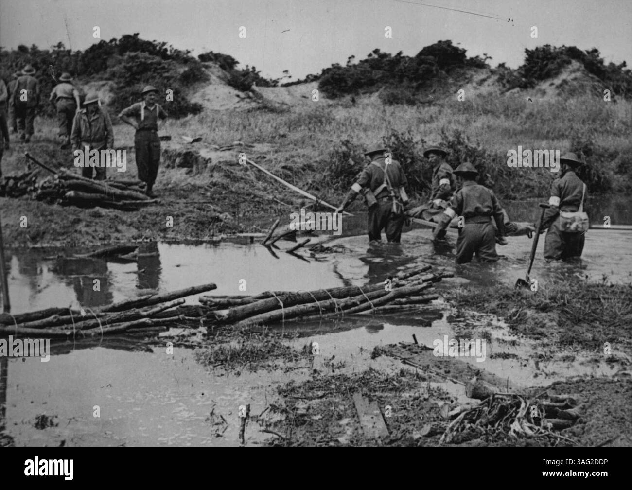 Black troops in italy world war ii Black and White Stock Photos ...