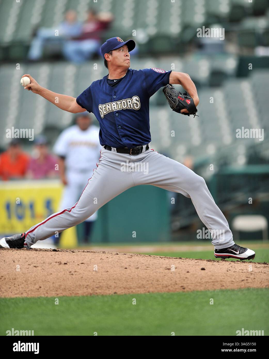 王建民　メジャーリーグ　ヤンキース　フィギュア　CHIEN MING WANG Chien-Ming Wang - Kansas City Royals Relief Pitcher - ESPN