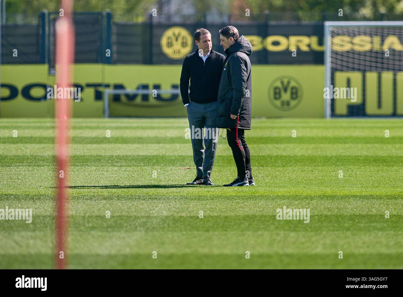 Barcelona, Spain. 08th Apr, 2025. Soccer: Champions League, before the ...