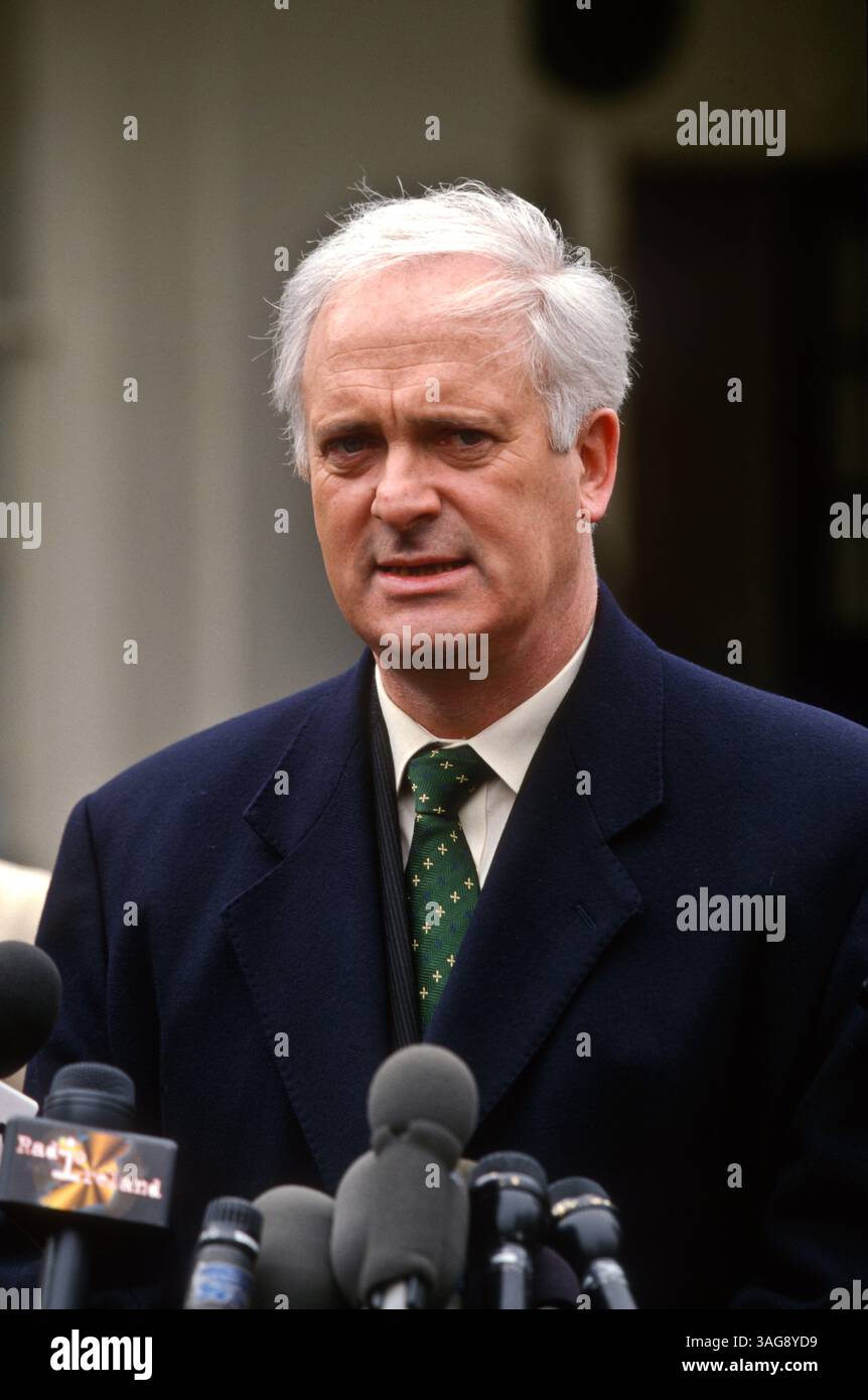 March 17, 1997 - Washington, DC, USA - Irish Prime Minister John Bruton speaks to the media outside the White House March 17, 1997 in Washington, DC. Bruton presented Vice President Al Gore the traditional St. Patrick's Day bowl of shamrocks. (Credit Image: © Richard Ellis/ZUMAPRESS.com) Stock Photo
