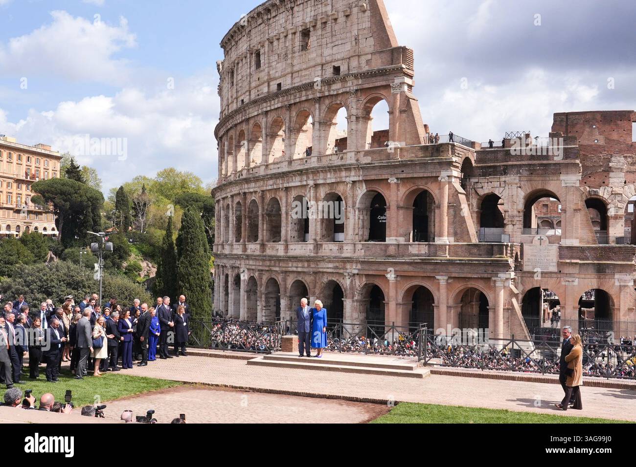 Rome, King Charles III and Queen Camilla at the Colosseum. In the photo ...