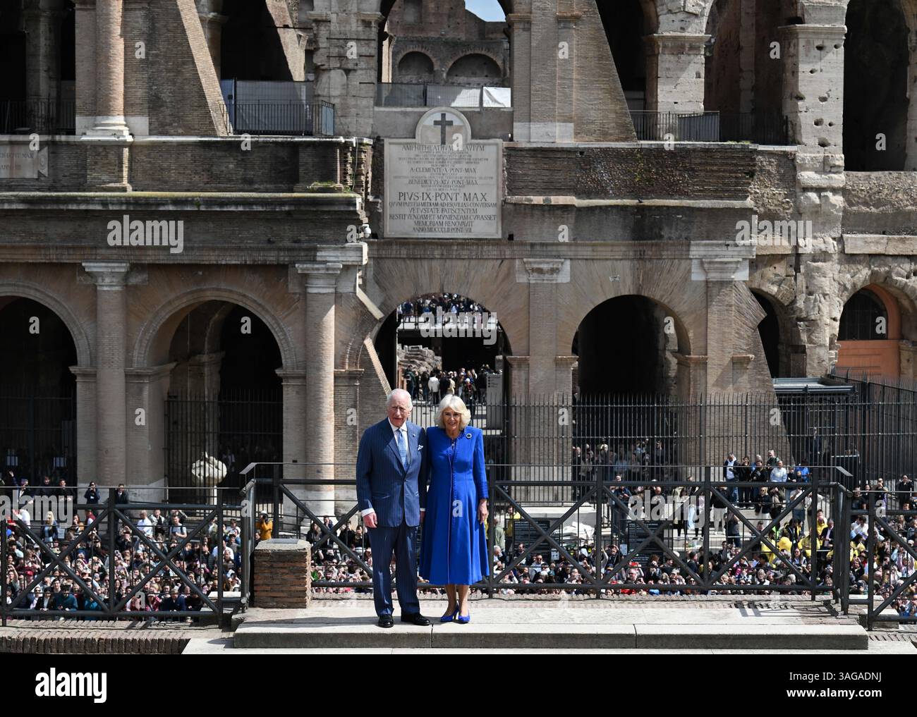 King Charles III and Queen Camilla of England visit the Colosseum and(00)