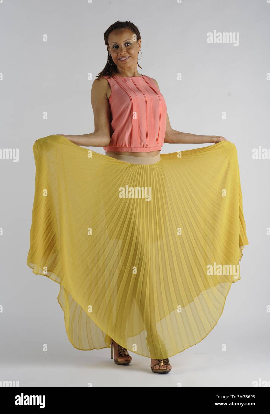 macys bcbg tops