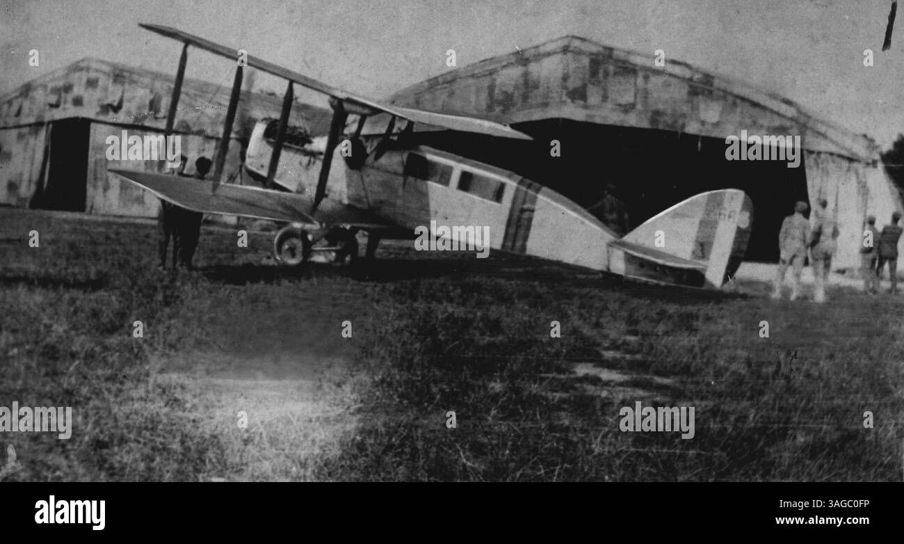 Vintage 1919 plane hi-res stock photography and images - Alamy