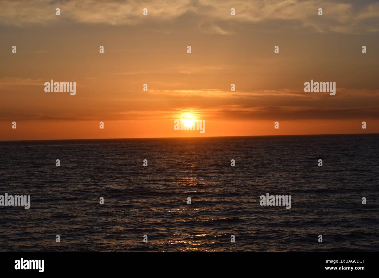 Golden Hour Over the Pacific: A Serene Sunset at Moonstone Beach, Cambria - Stock Image