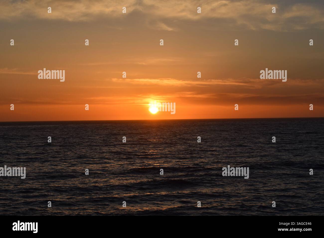 Golden Hour Over the Pacific: A Serene Sunset at Moonstone Beach, Cambria - Stock Image