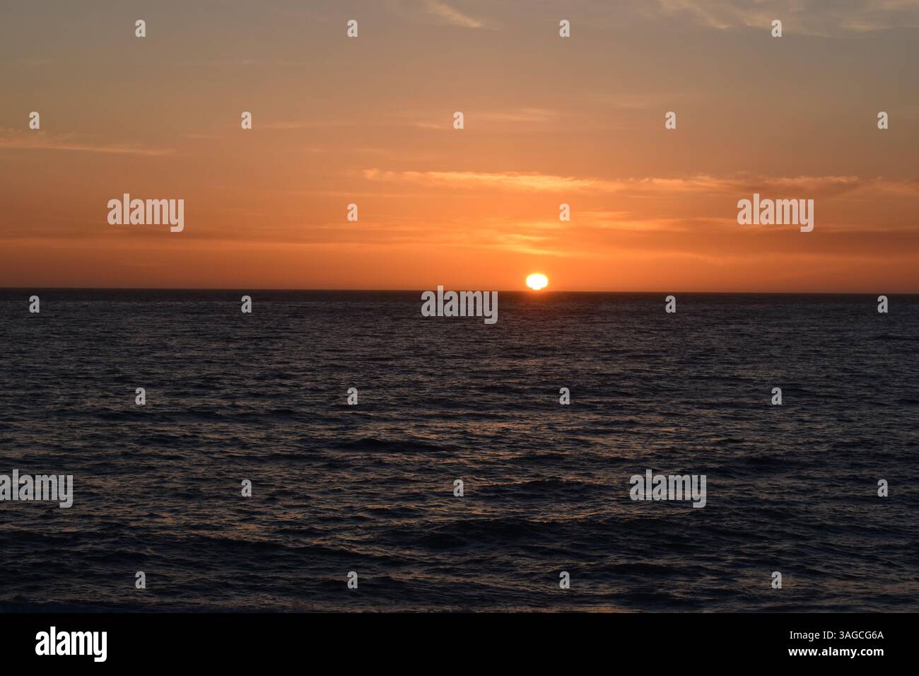 Golden Hour Over the Pacific: A Serene Sunset at Moonstone Beach, Cambria - Stock Image