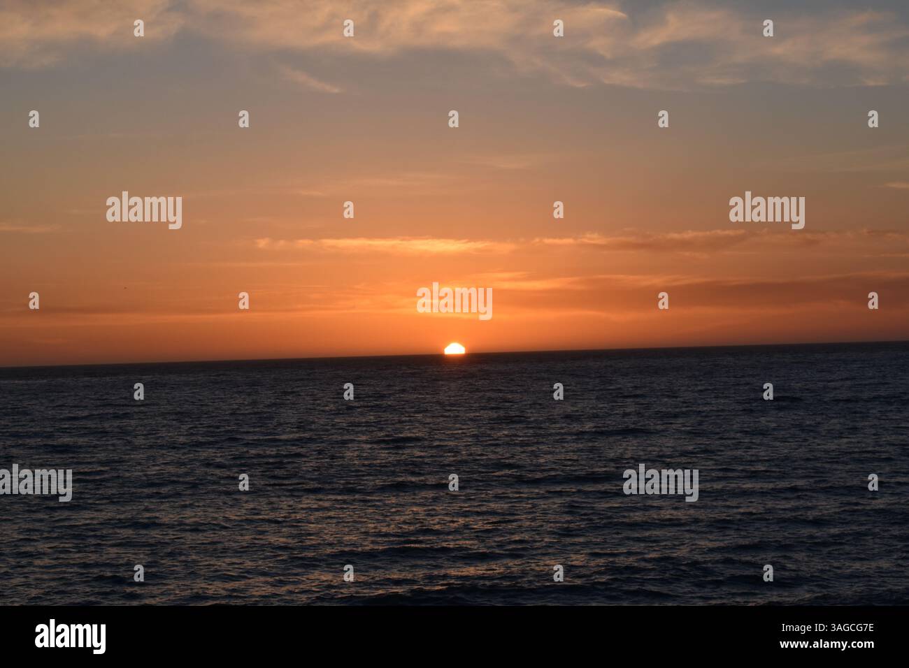 Golden Hour Over the Pacific: A Serene Sunset at Moonstone Beach, Cambria - Stock Image