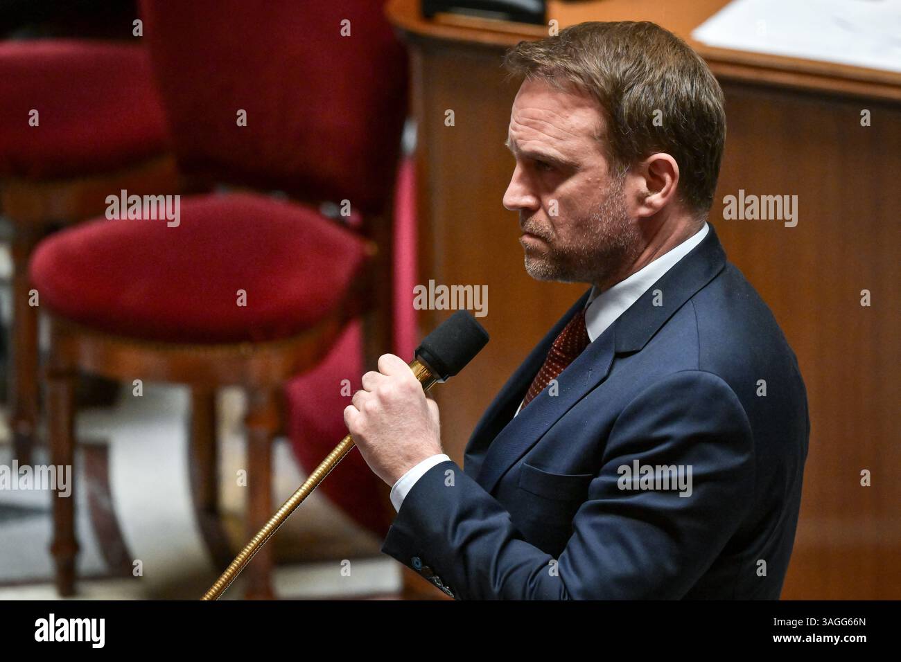 Ferracci Paris, France. 08th Apr, 2025. French Minister for Industry and Energy ...
