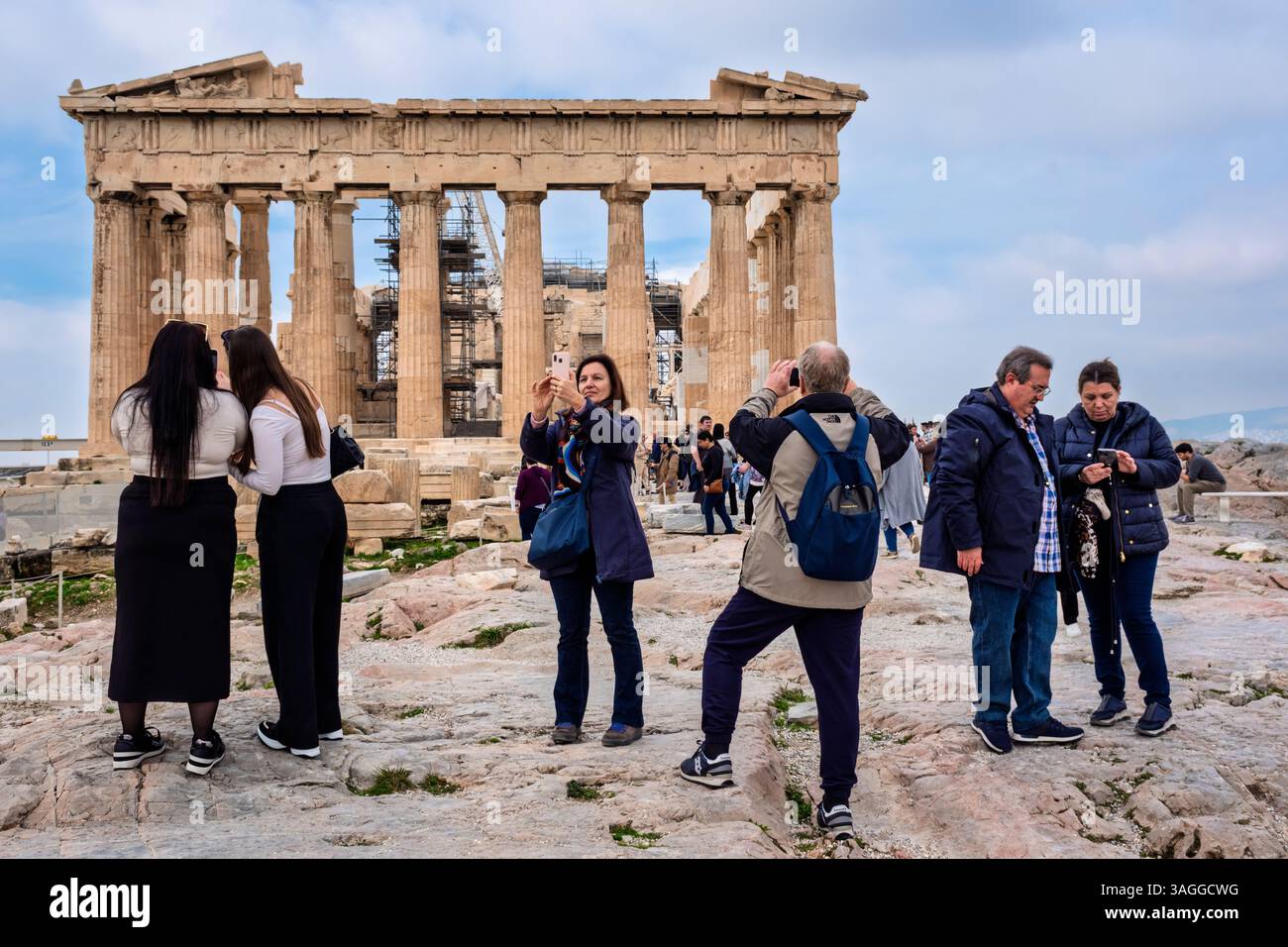 Tourists taking photographs at the Parthenon, Athens, Greece Stock Photo