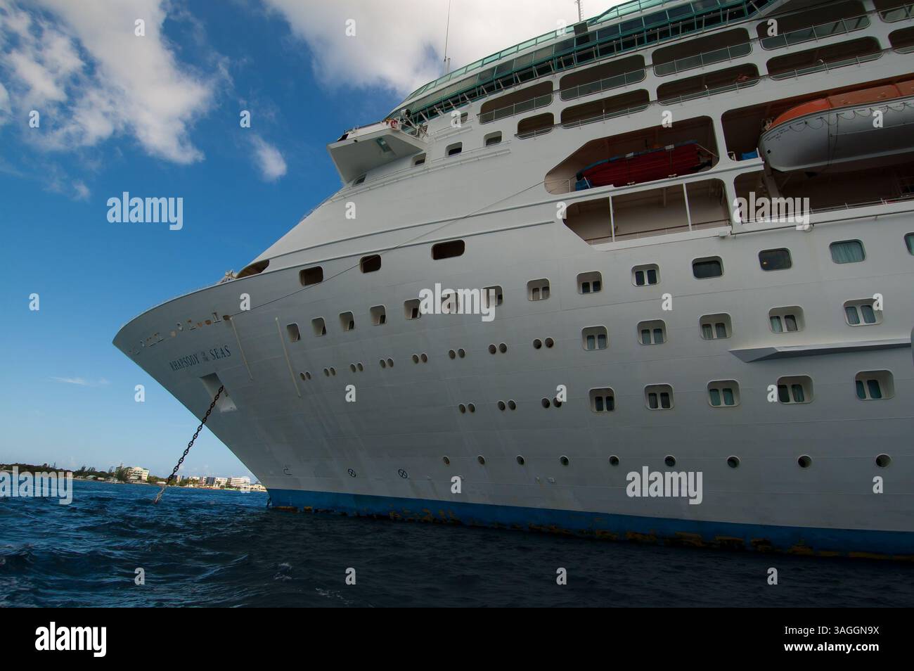 Royal princess cruise ship hi-res stock photography and images - Alamy