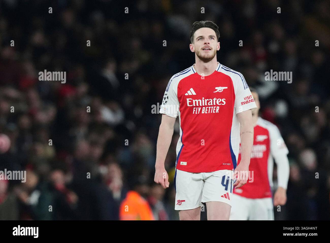 Arsenal's Declan Rice celebrates after scoring his side's opening goal ...