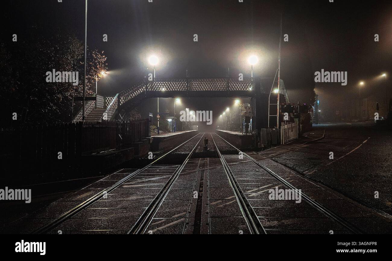 Huncoat level crossing on a misty winter evening, Huncoat, Accrington, Hyndburn, Lancashire. - Smartphone Captured Stock Image