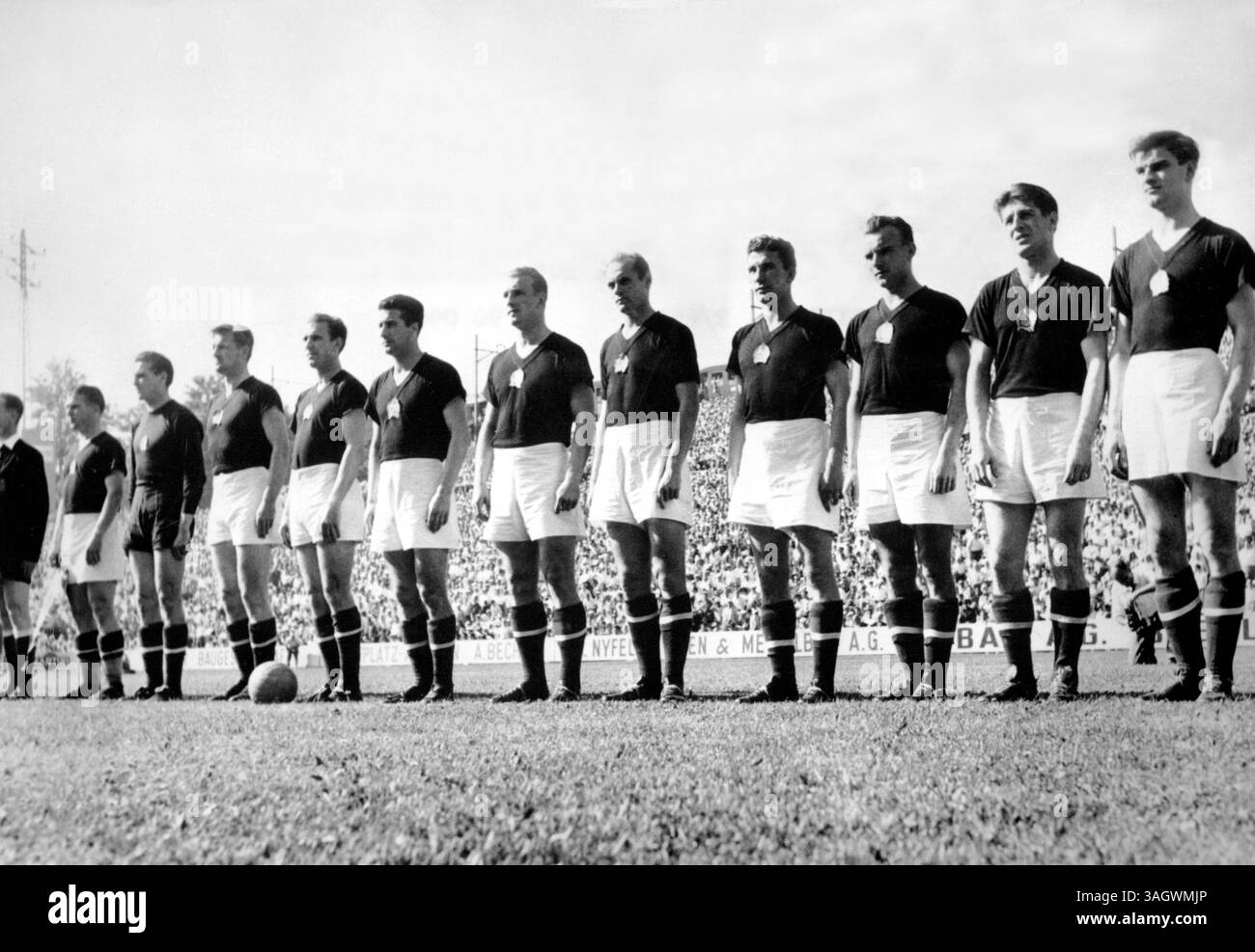 1954 world cup final puskas Black and White Stock Photos & Images